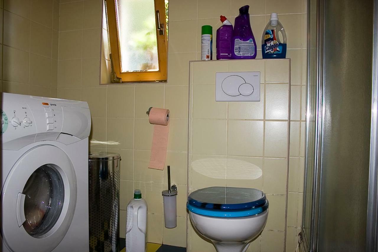 Apartma Obrh Smarjeske Toplice Exterior foto